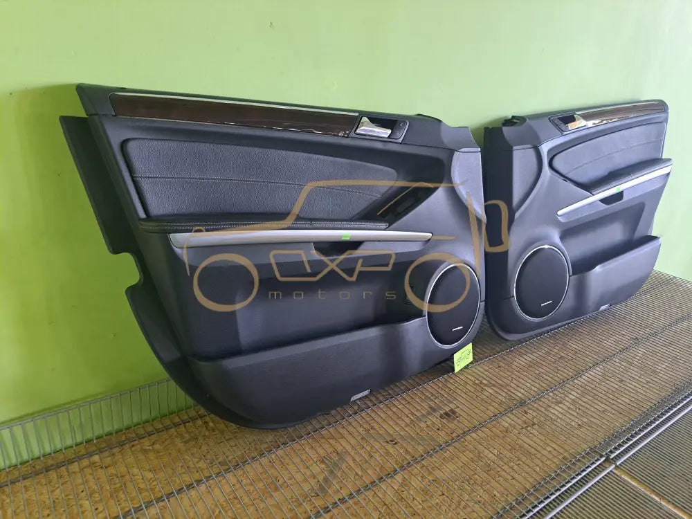 Mercedes-Benz GL-Class Door trim panel set