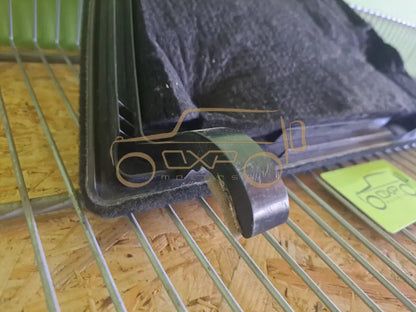 Mercedes-Benz GL-Class W164 Boot cover trim