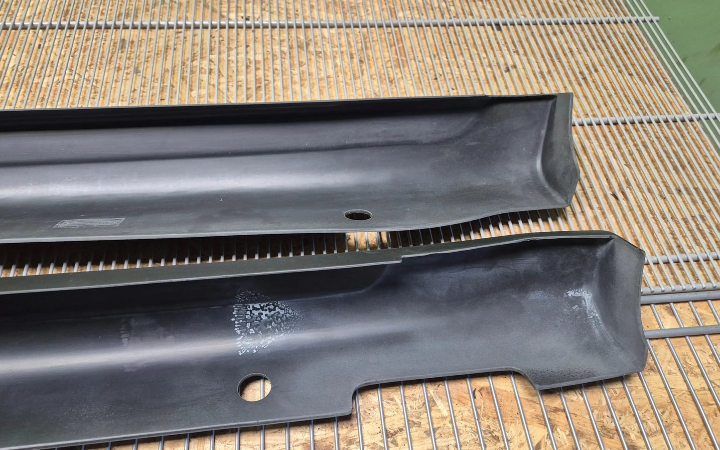 Mercedes-Benz GL-Class W164 Brabus side skirts illuminated - side skirts