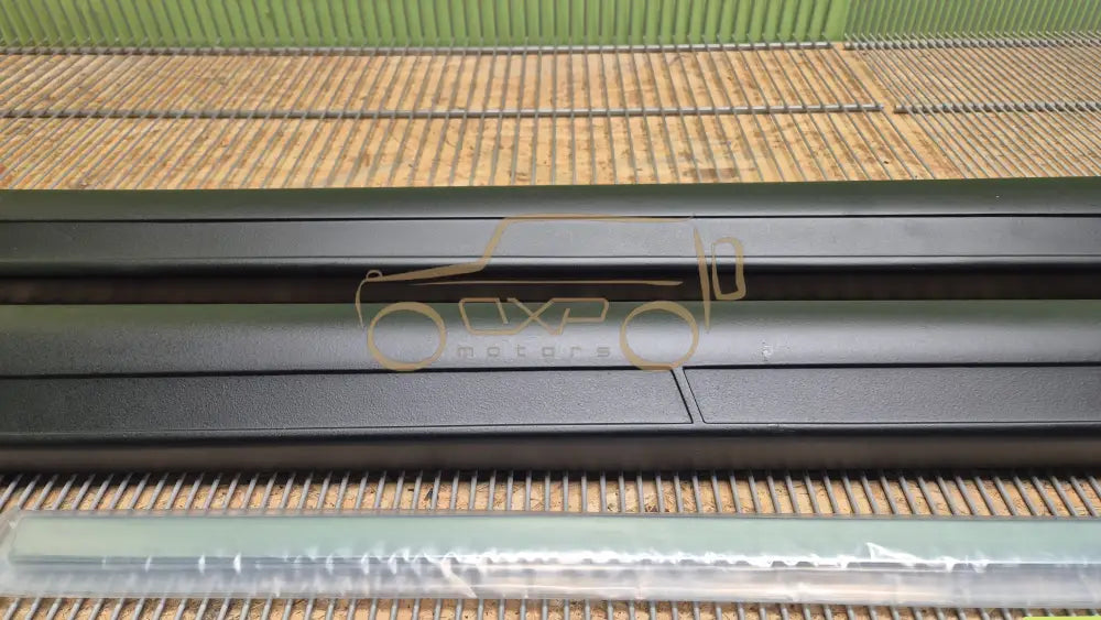 Mercedes-Benz GL-Class W164 Brabus side skirts illuminated - Brabus side skirts