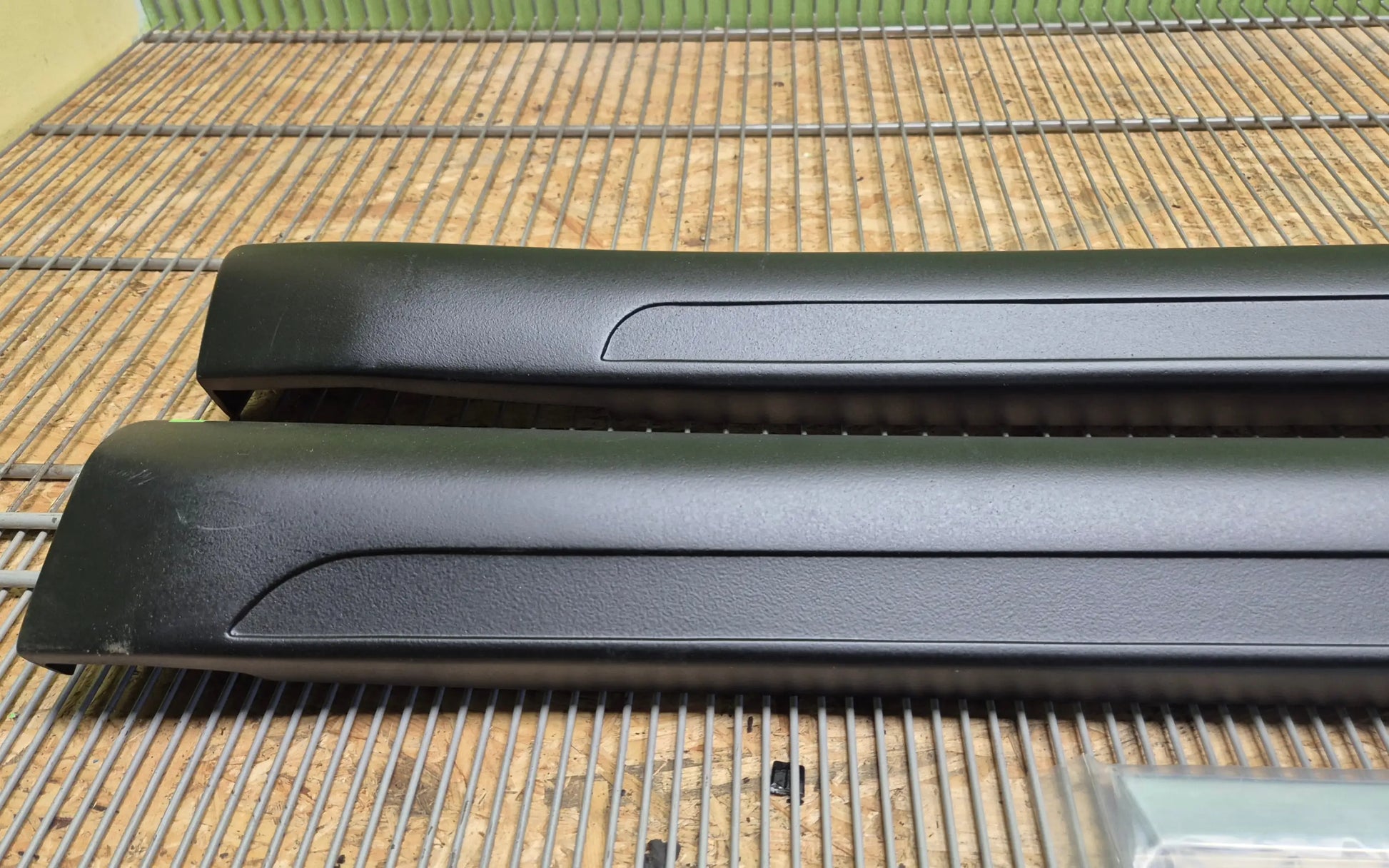 Mercedes-Benz GL-Class W164 Brabus side skirts illuminated - side skirts