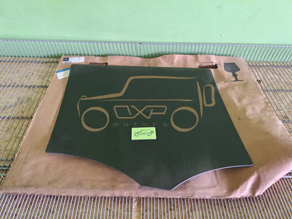 Mercedes-Benz GL-Class W164 NEW Door glass rear left