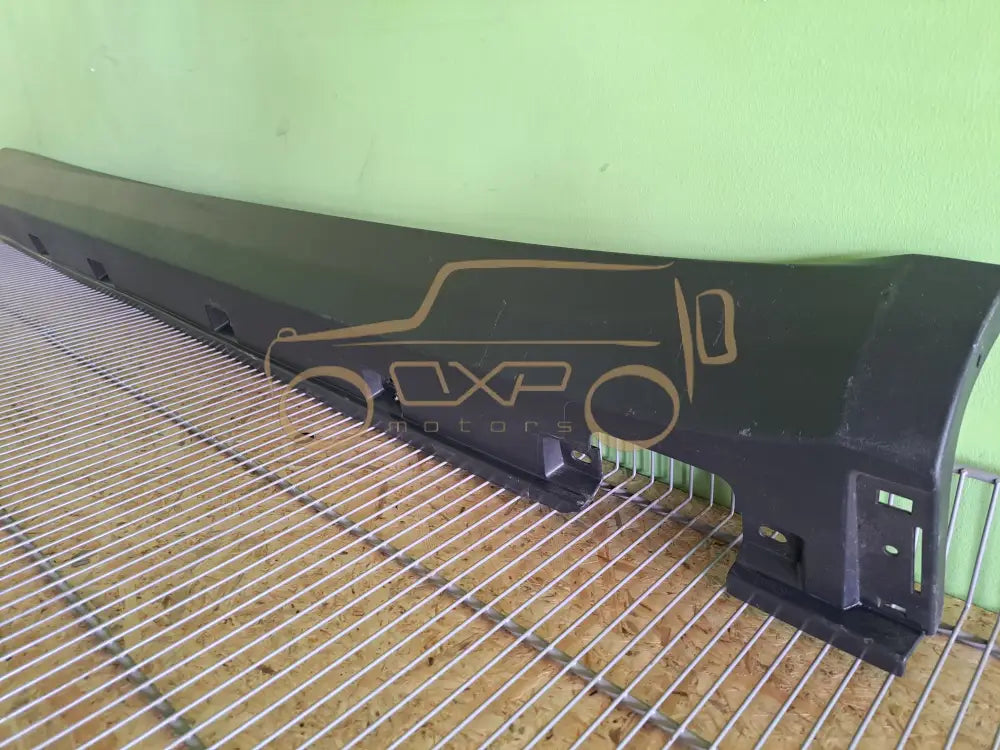 Mercedes-Benz GL-Class W164 Side Skirt Left