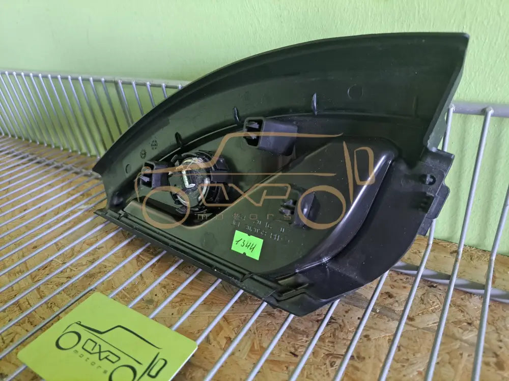 Mercedes-Benz GL-Class W164 Speaker front right mirror cover