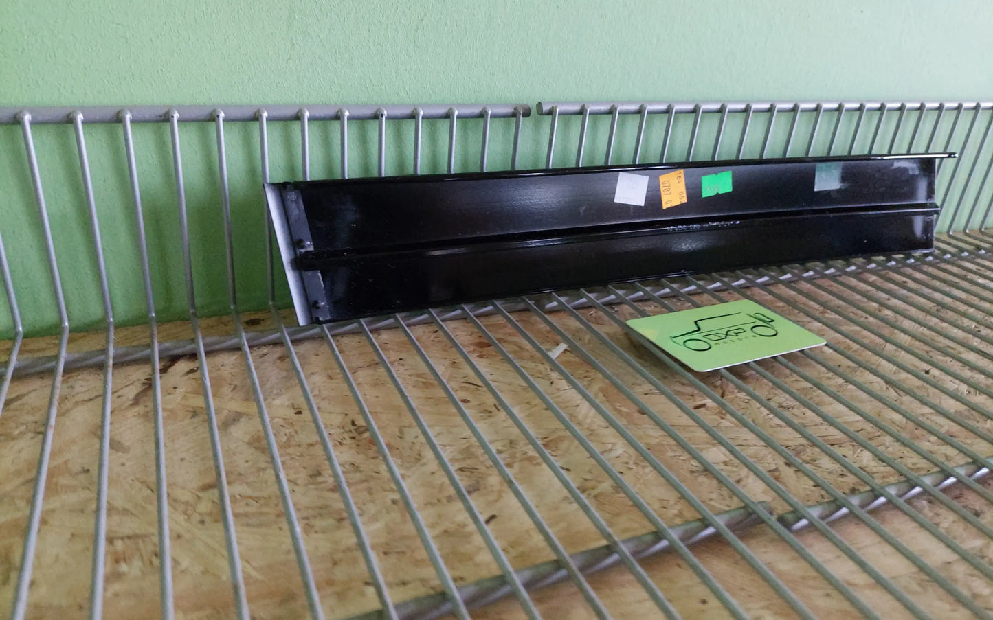 Mercedes-Benz GL-Class X164 C-Pillar Left Trim - c-pillar