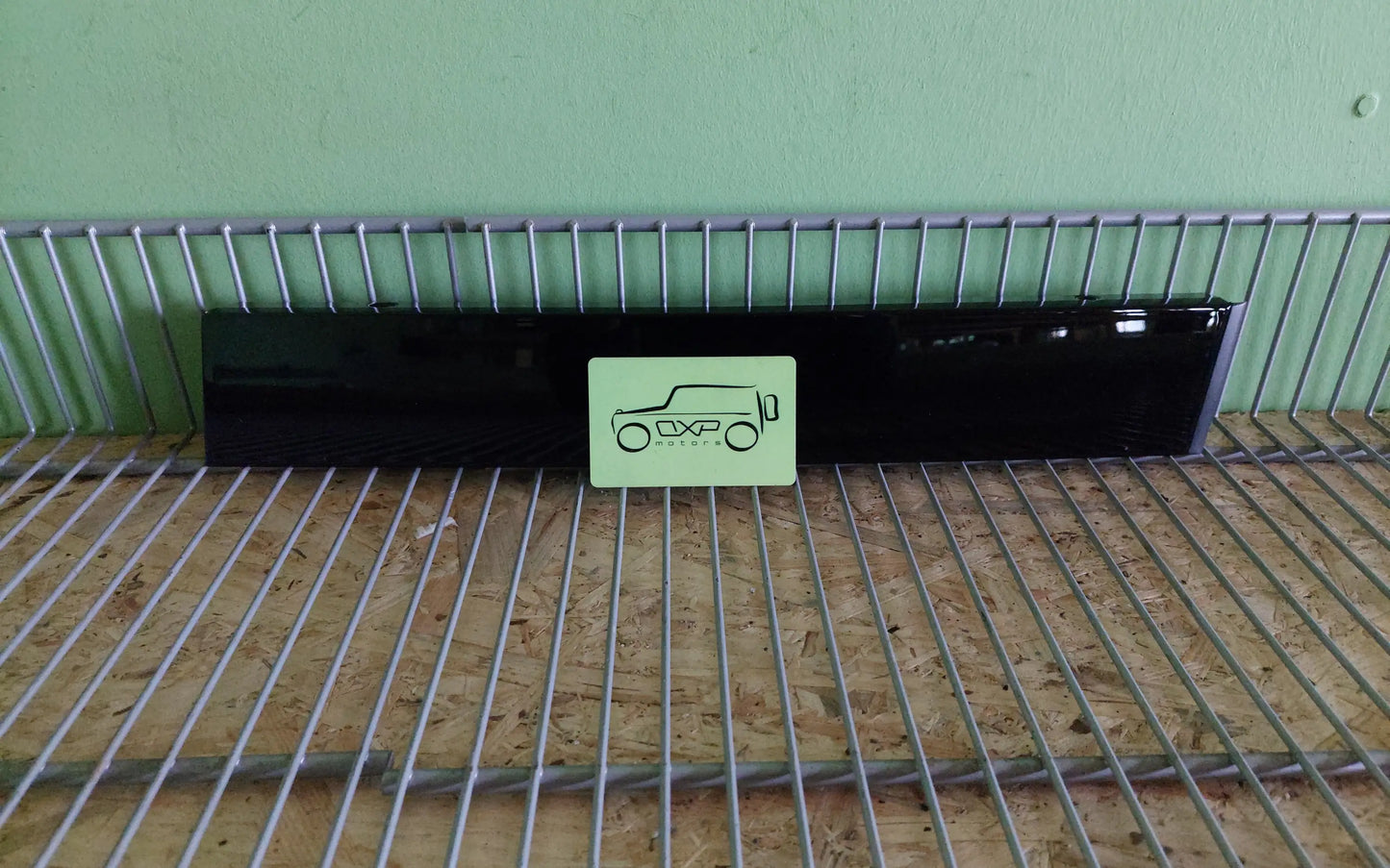 Mercedes-Benz GL-Class X164 C-Pillar Left Trim - c-pillar