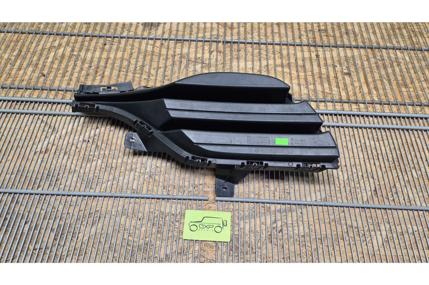 Mercedes-Benz GT W290 Front grill - front grill