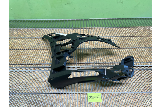 Mercedes-Benz GT X290 AMG Front Right Bumper Support - bumper bracket