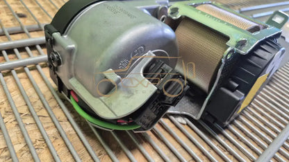 Mercedes-Benz M-Class W164 Front left seat belt - seat belt