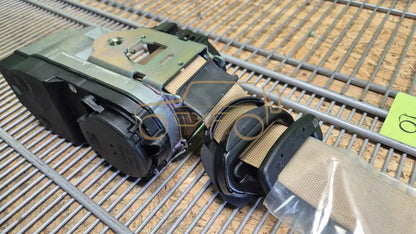 Mercedes-Benz M-Class W164 Front left seat belt - seat belt