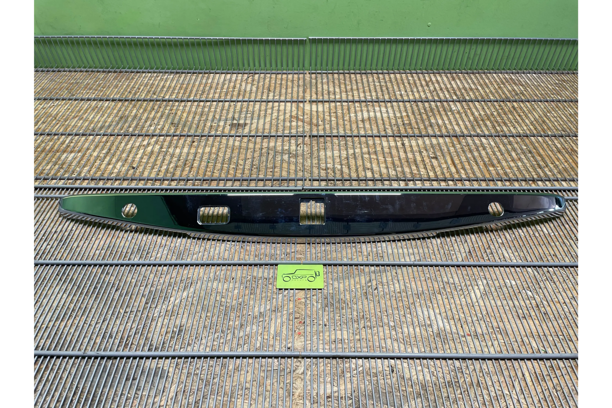 Mercedes-Benz Maybach W240 Trunk Chrome Trim - trunk trim