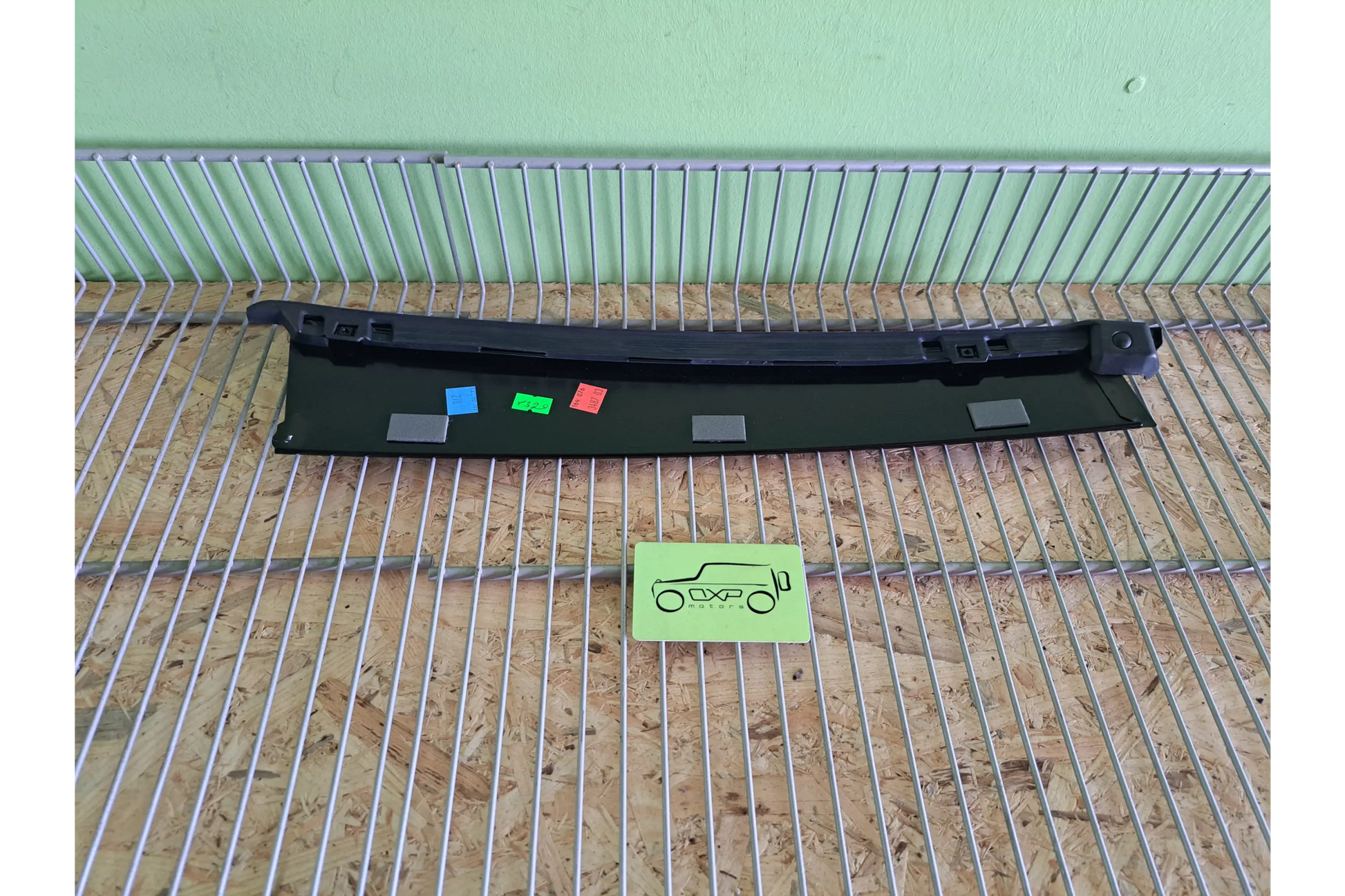 Mercedes-Benz ML W164 Rear Left Door Vertical Trim - vertical trim