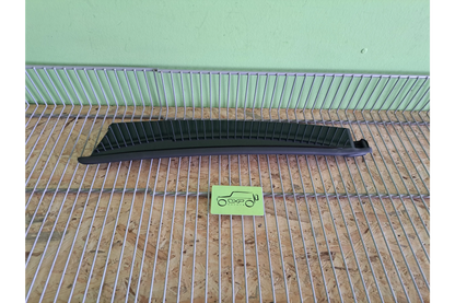 Mercedes-Benz ML W164 Rear Left Door Vertical Trim - vertical trim