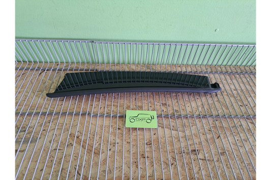 Mercedes-Benz ML W164 Rear Left Door Vertical Trim - vertical trim