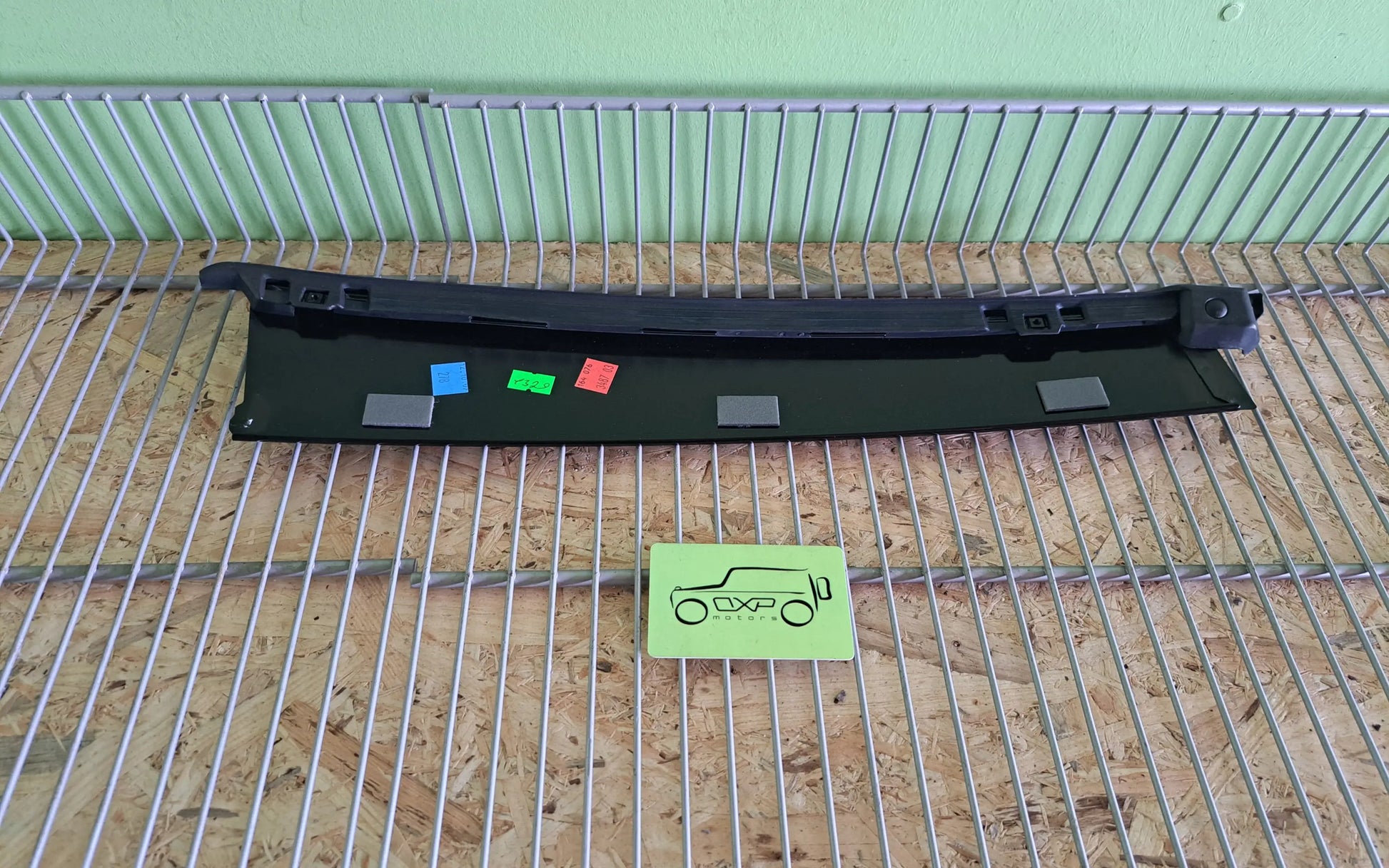 Mercedes-Benz ML W164 Rear Left Door Vertical Trim - vertical trim