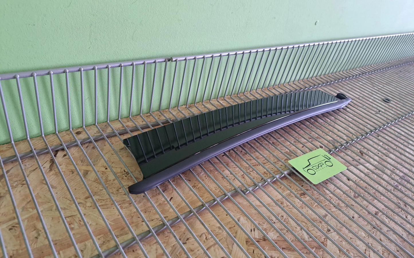 Mercedes-Benz ML W164 Rear Left Door Vertical Trim - vertical trim