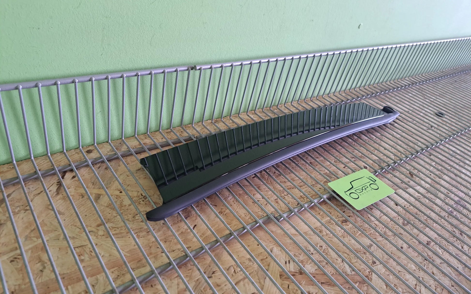 Mercedes-Benz ML W164 Rear Left Door Vertical Trim - vertical trim