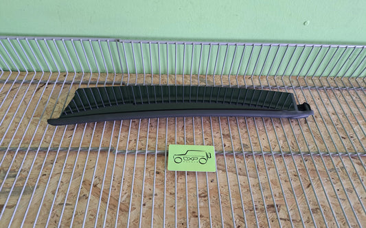 Mercedes-Benz ML W164 Rear Left Door Vertical Trim - vertical trim