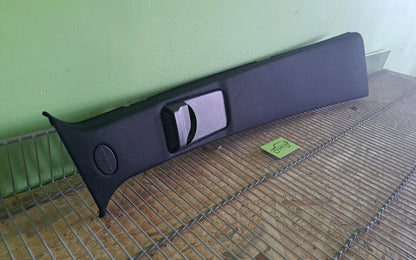 Mercedes-Benz ML W164 Right Upper Trim B-Pillar Panel - upper trim b-pillar