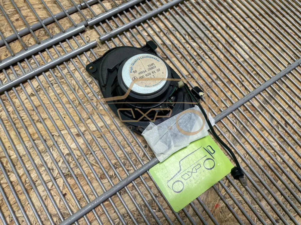 Mercedes-Benz S-Class W126 Front speaker - front speaker