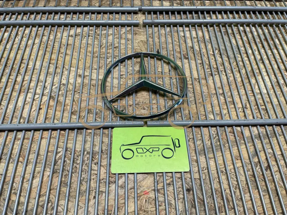 Mercedes-benz S-Class W126 Rear trunk lid emblem - trunk lid emblem