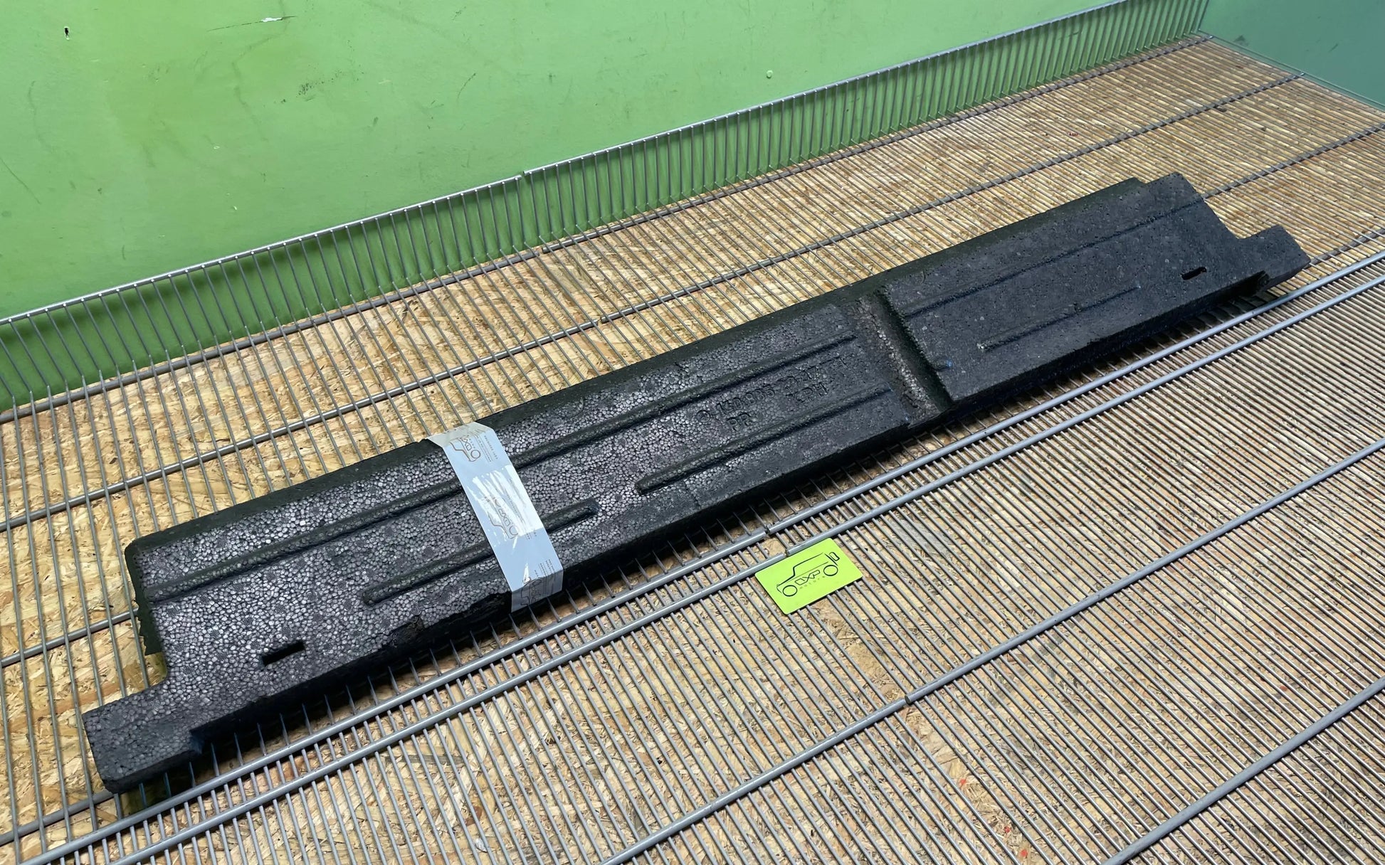 Mercedes-Benz S-Class W140 Front bumper foam - bumper foam