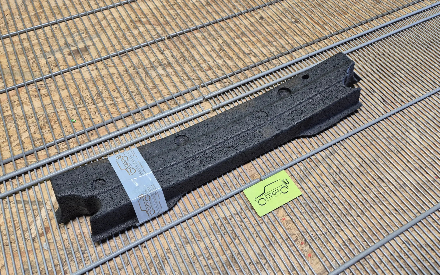 Mercedes-Benz S-Class W140 rear bumper foam - bumper foam