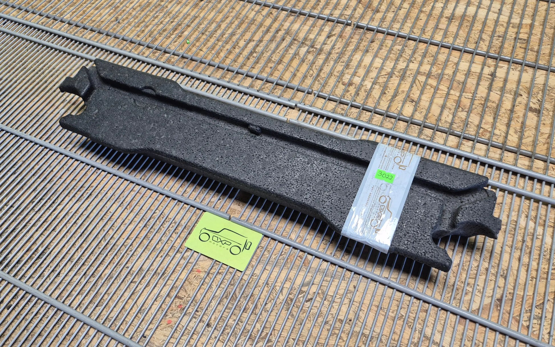 Mercedes-Benz S-Class W140 rear bumper foam - bumper foam