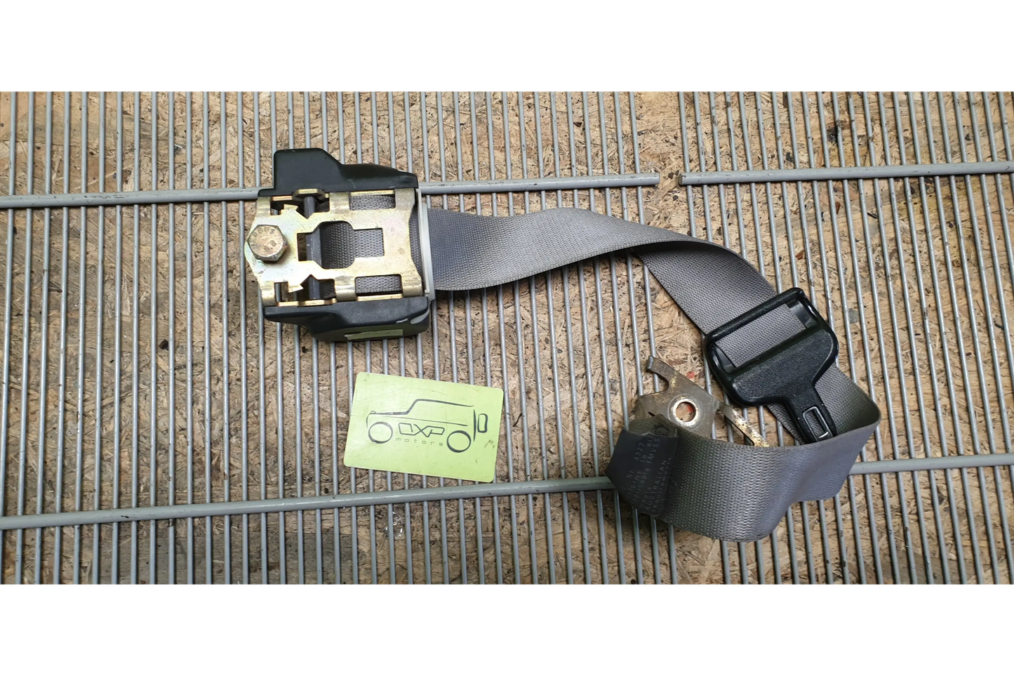 Mercedes-Benz S-Class W140 Rear right seat belt