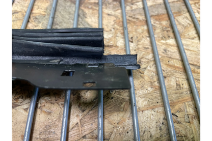 Mercedes-Benz S-Class W140 Sunroof trim - sunroof trim