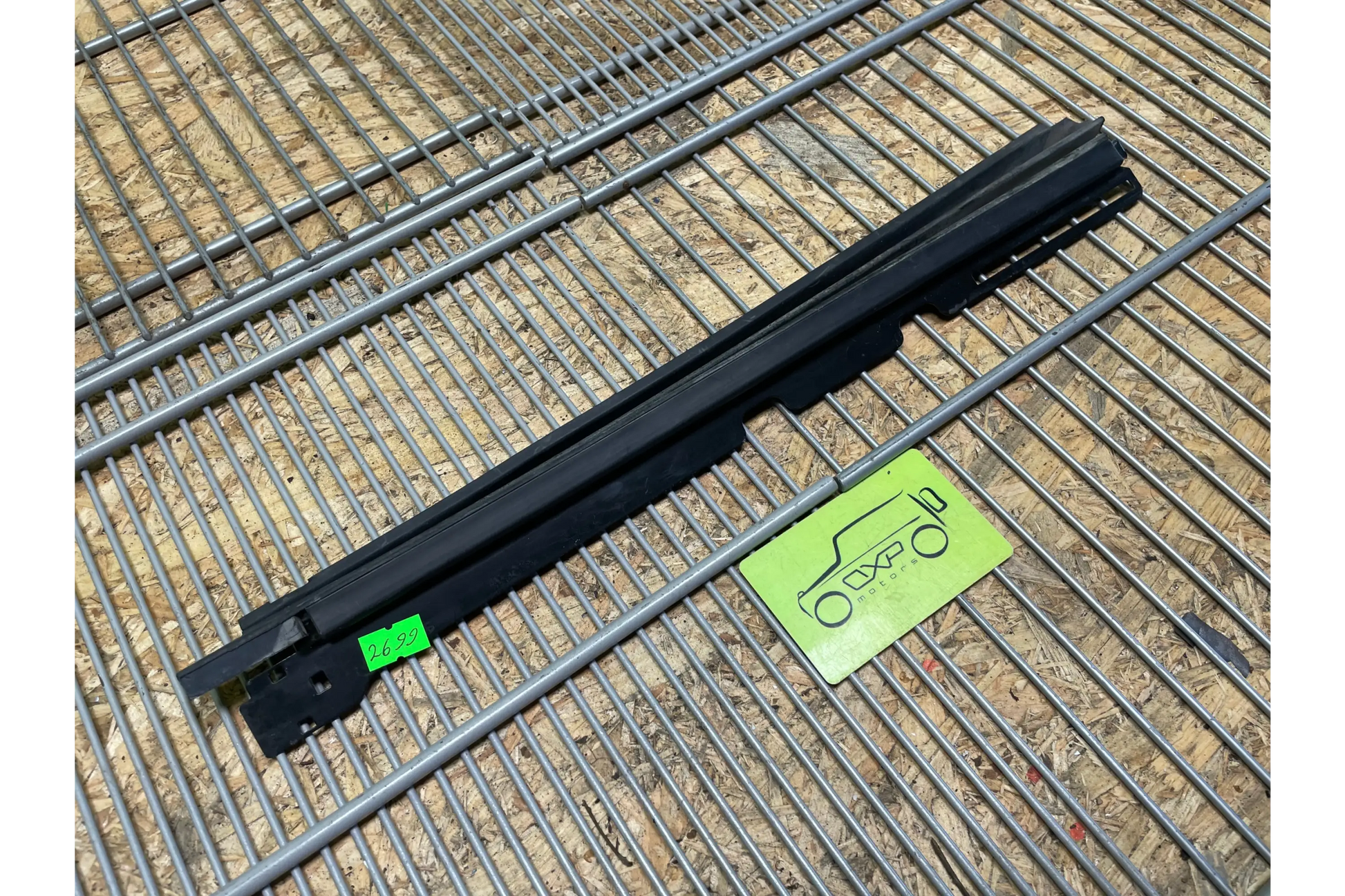 Mercedes-Benz S-Class W140 Sunroof trim - sunroof trim