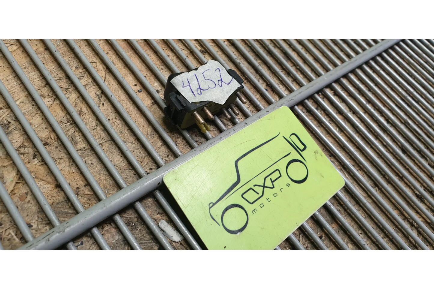 Mercedes-Benz S-Class W140 Window control unit switch - switch