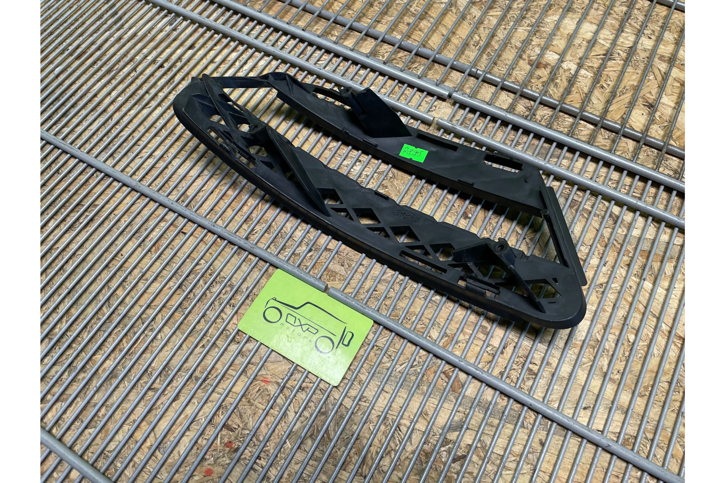 Mercedes-Benz S-Class W221 Front bumper left grill - bumper grill