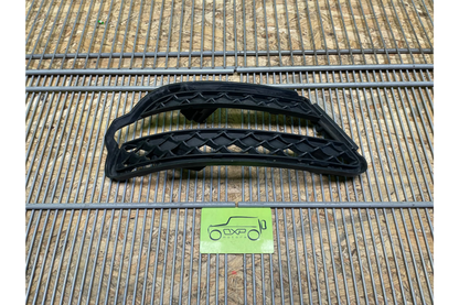Mercedes-Benz S-Class W221 Front bumper right grill - bumper grill