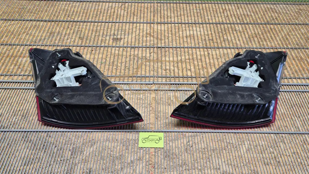 Mercedes-Benz S-Class W221 rear light set - rear light set