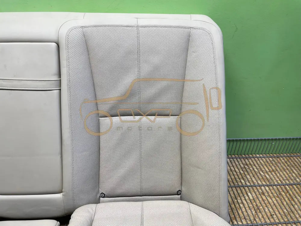 Mercedes-Benz S-Class W221 Rear seat - Rear seat