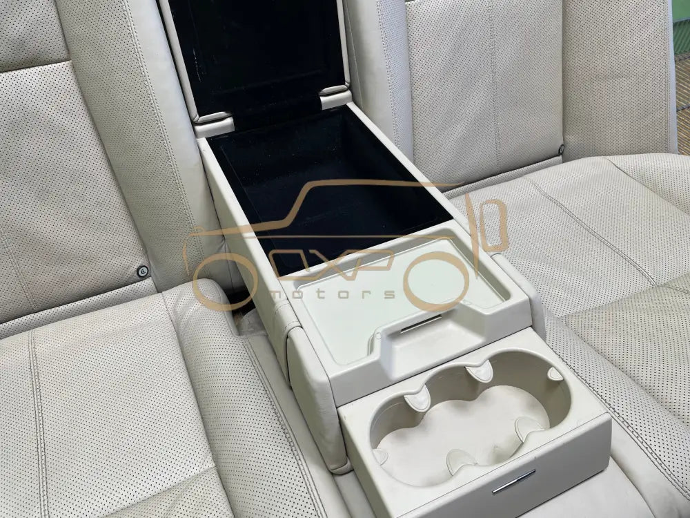 Mercedes-Benz S-Class W221 Rear seat - Rear seat