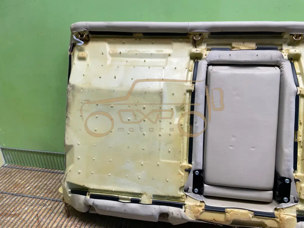 Mercedes-Benz S-Class W221 Rear seat - Rear seat