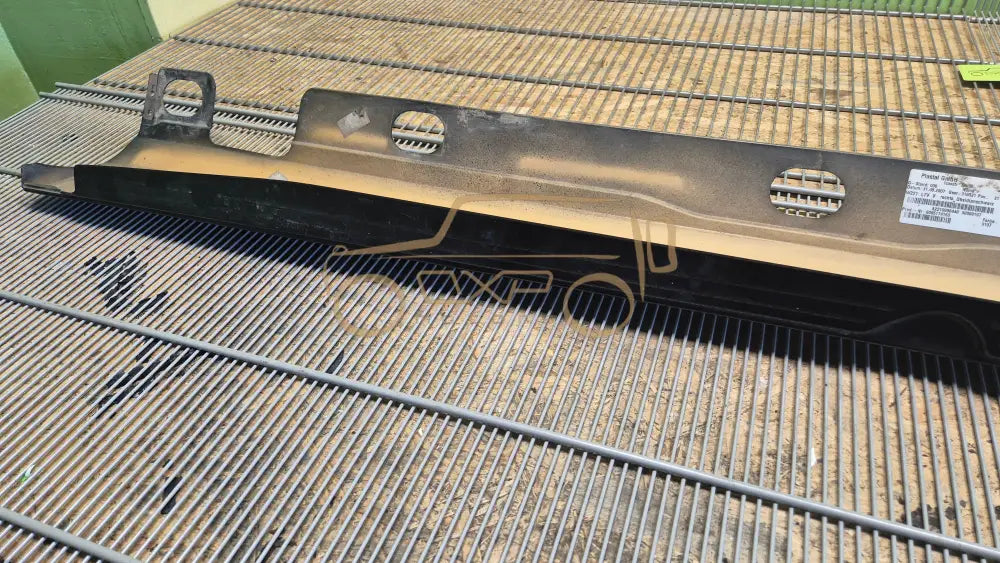 Mercedes-Benz S-Class W221 Right Side Skirt