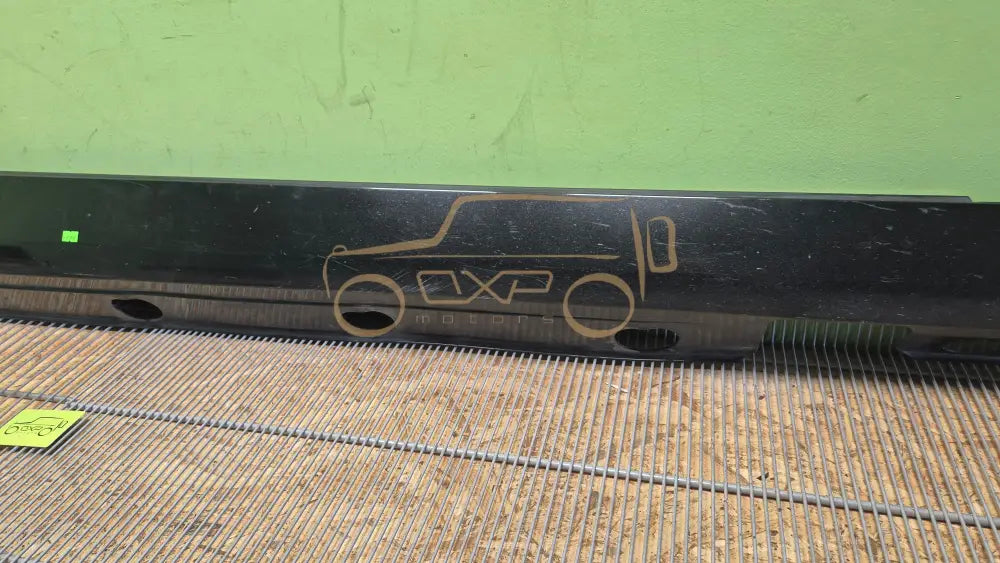 Mercedes-Benz S-Class W221 Right Side Skirt