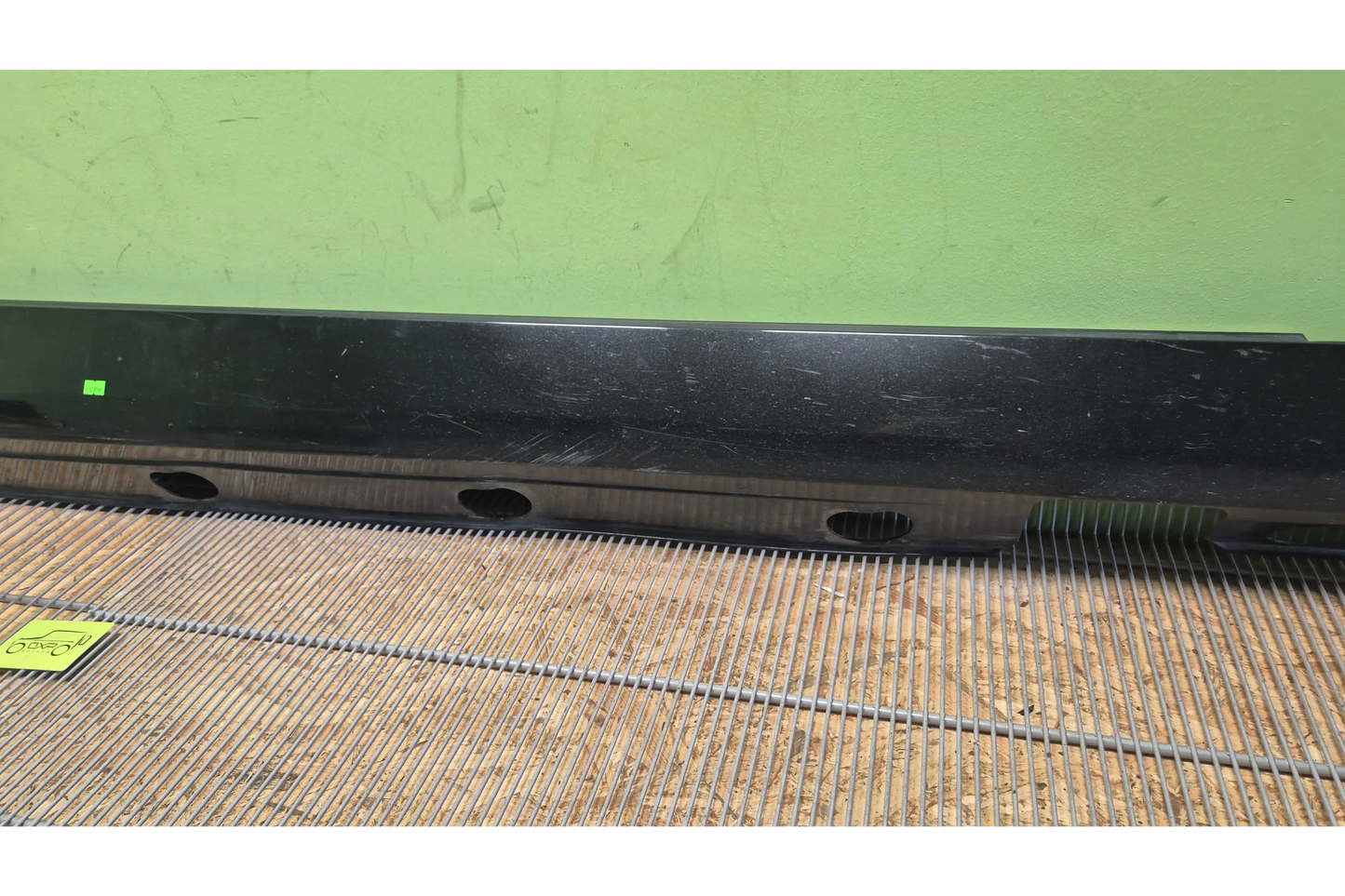 Mercedes-Benz S-Class W221 Right Side Skirt - side skirt