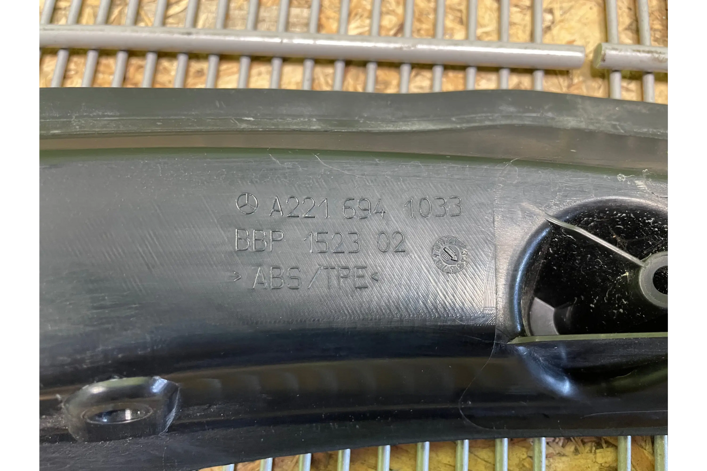 Mercedes-Benz S-Class W221 Trunk boot left trim - trim cover