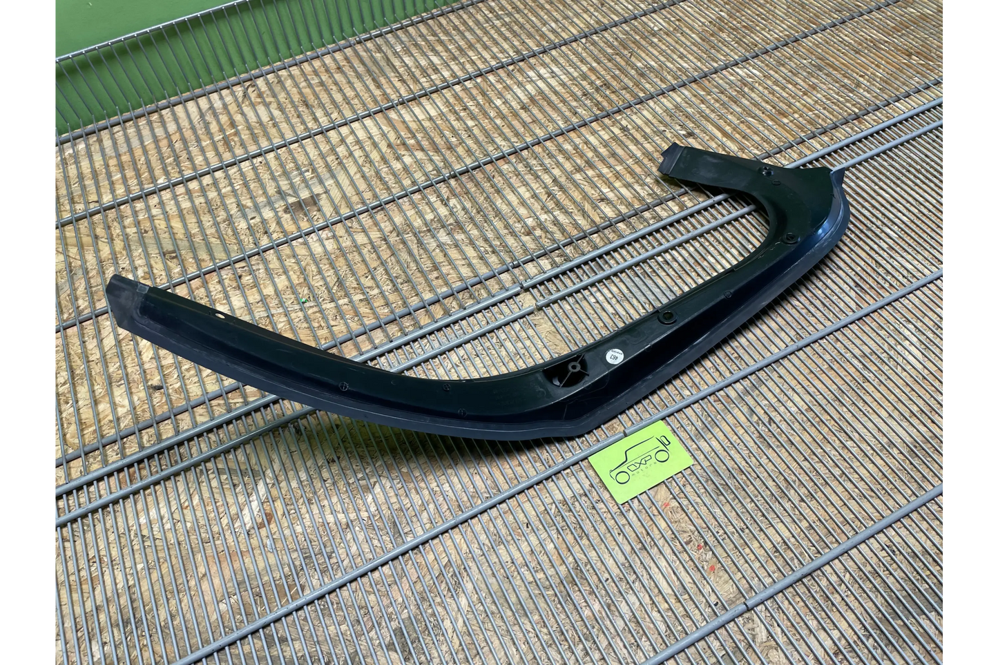 Mercedes-Benz S-Class W221 Trunk boot right trim - trim cover