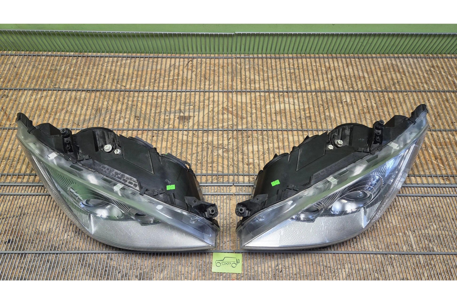 Mercedes-Benz S-Class W221 Xenon Headlight set - headlights