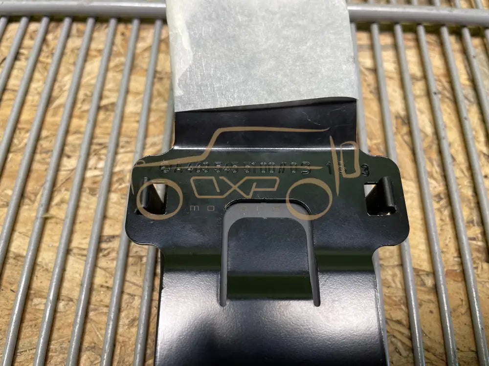 Mercedes-Benz S-Class W222 Rear seat control unit - mounting bracket