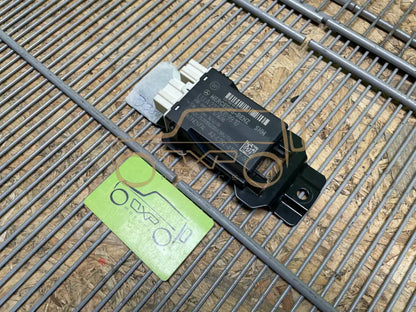 Mercedes-Benz S-Class W222 Rear seat control unit - mounting bracket