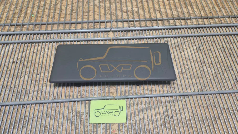 Mercedes-Benz SL R230 Leather storage cover trim rear right - storage cover