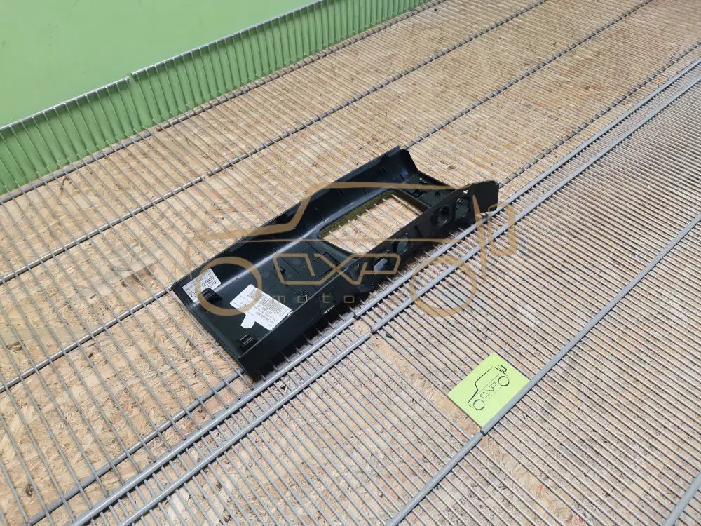 Mercedes-Benz V-Class W447 B-Pillar tirm - b-pillar trim