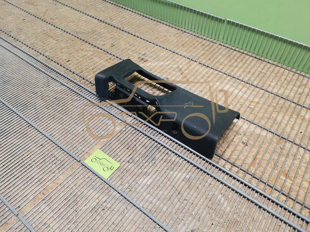 Mercedes-Benz V-Class W447 B-Pillar tirm - b-pillar trim