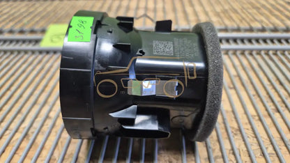 Mercedes-Benz V-Class W447 Climate air outlet - air outlet